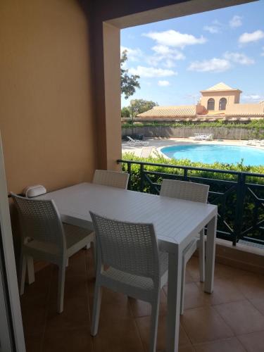Maison de vacances Villa V2 U Beco das Violetas Olhos de Água