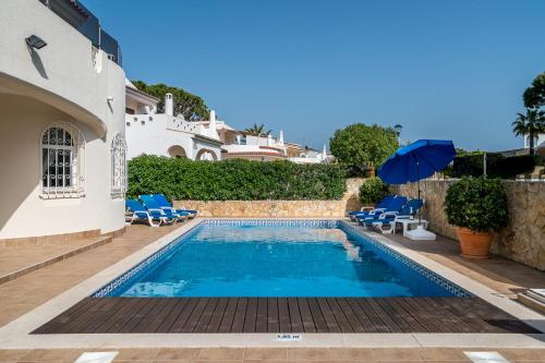 V4 Villa Miera, PISCINA, PRAIAS E CAMPOS DE GOLFE