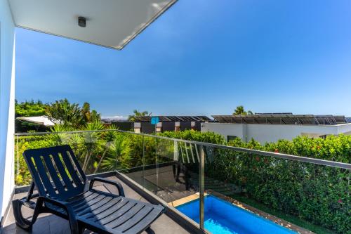 Victoria Villa with private heated pool