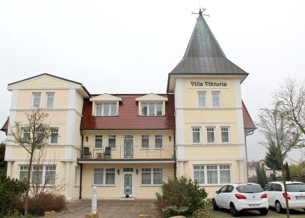 Appartements Villa Viktoria auf Usedom Strandstraße 11, 17459 Kolpinsee