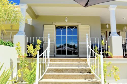 VILA CRISTINA MAR (8 guests and oceanview)