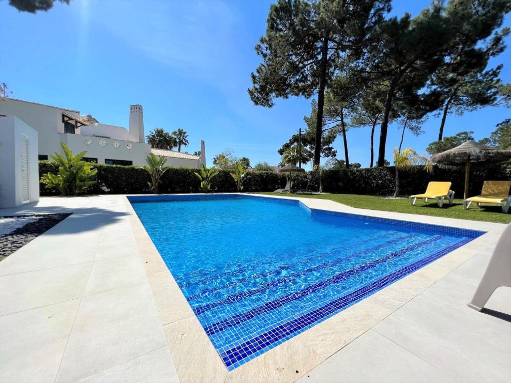 Vilamoura Excellence With Pool by Homing Caminho do Estorninho lote 2.2B/2, 8125-558 Vilamoura