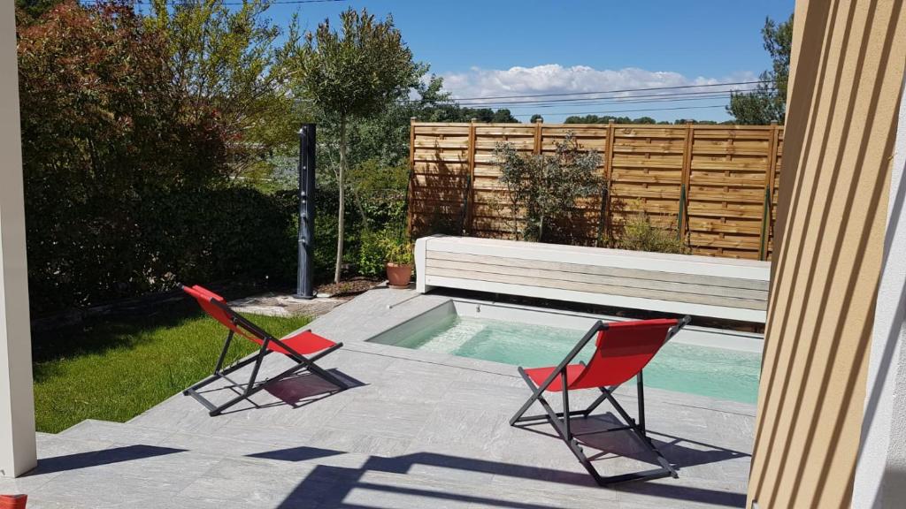 VILLA 143 M2 AVEC PISCINE PRIVEE classée 4* 72 F Chemin du Rioulet, 13480 Calas