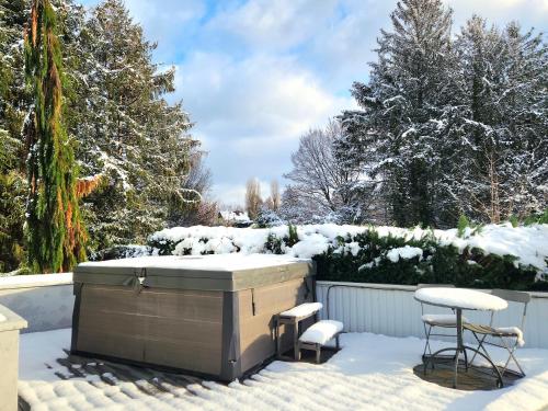 Villa 250m2 avec PISCINE chauffée & SPA & kota-grill & sauna