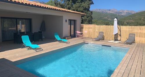 Villa 3 chambres avec piscine proche des piscines naturelles du Cavu