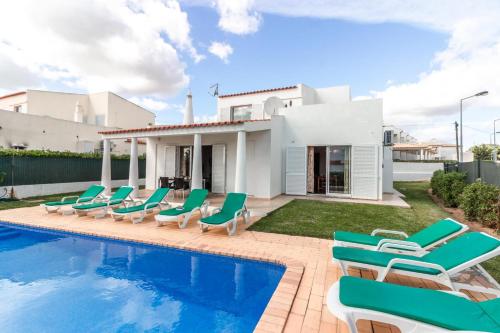 Villa 300m from Beach