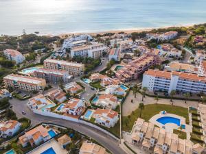 Villa Villa 300m from Beach Praceta Columbano Bordalo Pinheiro Pintor 8200-110 Albufeira Algarve