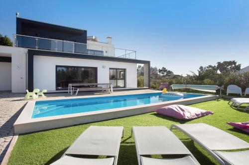 Villa 33
