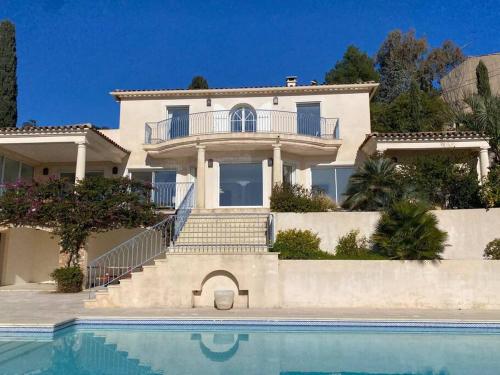 Villa 4 Chambres - Vue Mer - Les Issambres
