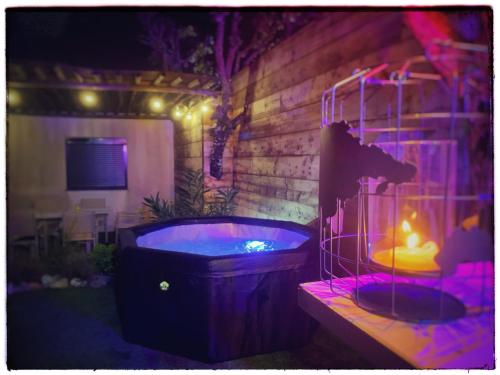 Villa 5mn des plages avec piscine privée chauffée & jacuzzi privatif villa \