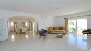 Villa 6 Friends, Cleverdetails CD 243 - quiet area close to a Spa and Pinhal golf course