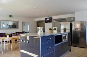 Villa 8BD W private pool Tennis courts e Putt