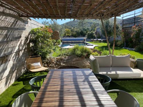 Villa à 5mn des plages avec piscine/jardin privée