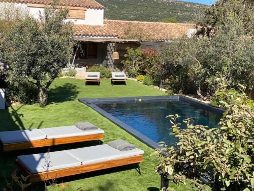 Villa à 5mn des plages avec piscine/jardin privée