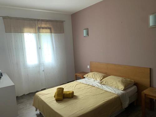 Villa Adama