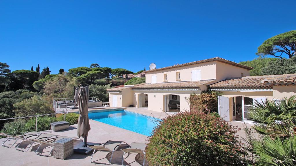 Villa Villa Alinea 16 Boulevard du Grand Couronne 83120 Sainte-Maxime