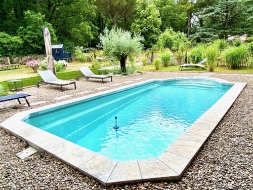 Villa Alleins, 5 pièces, 8 personnes - FR-1-658-13