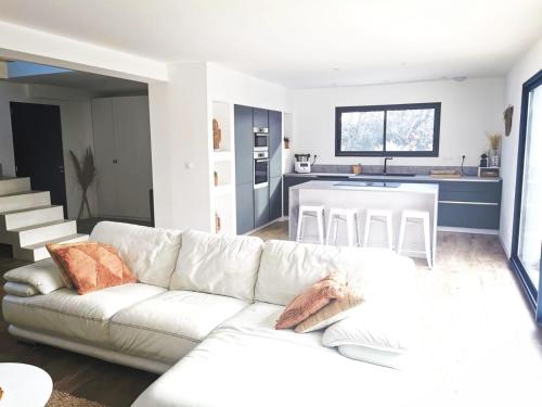 Villa Ansalou, piscine et jeux idéale pour famille