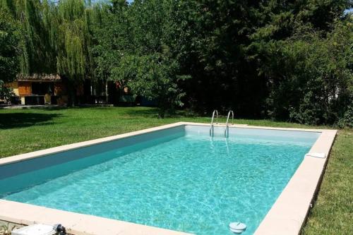 villa au pied du Luberon avec piscine