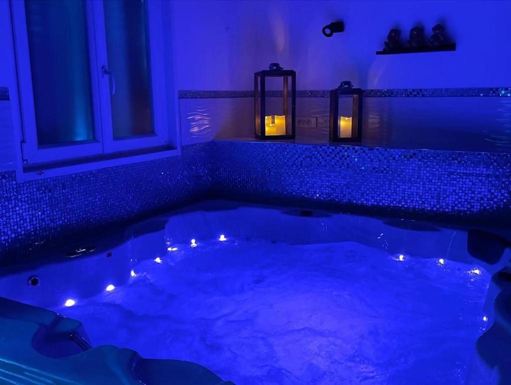 Villa Villa avec maxi Jacuzzi aux Portes de Paris Avenue Laplace 94110 Arcueil