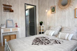 Villa avec piscine 14 pers proche de Bordeaux