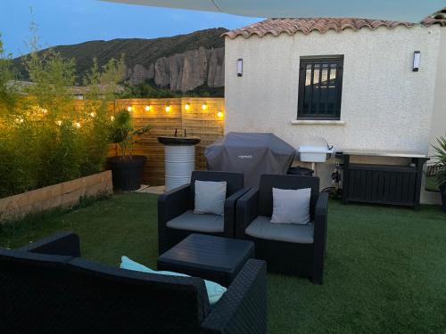 Villa avec piscine au cœur de la Provence.