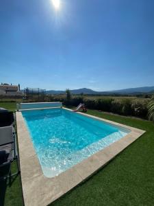 Villa avec piscine au cœur de la Provence.