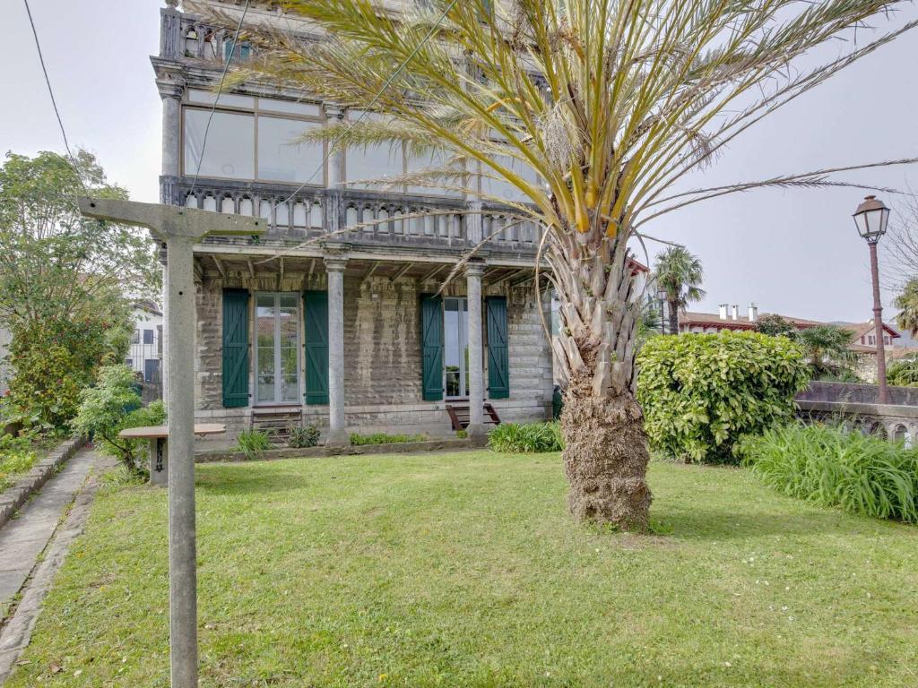Villa avec piscine chauffée à moins 1h30 de Paris 27370 Saint-Pierre-des-Fleurs
