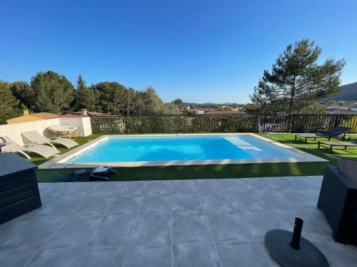 Villa avec piscine