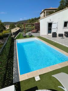Villa avec piscine