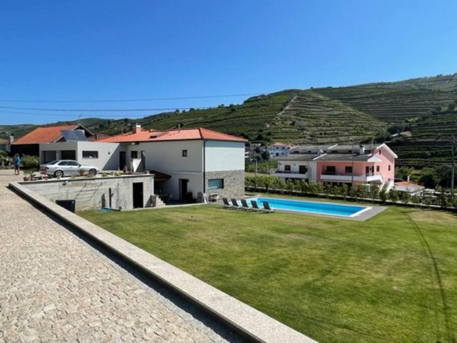 Villa avec piscine dans la région du Douro 89 Rua da Meia Légua, 5050-317 Loureiro