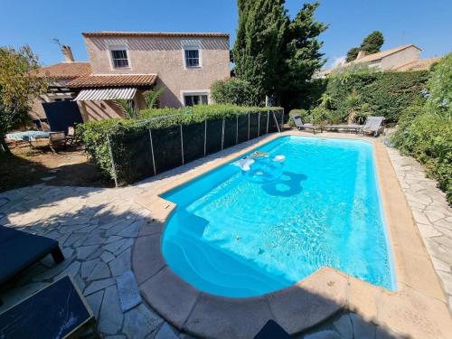 Villa avec Piscine, sans vis-à-vis, plage à 13mn à pieds