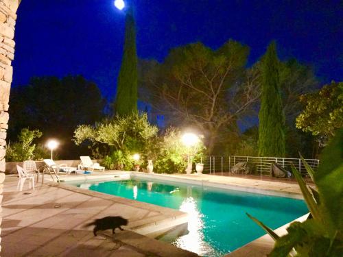 Villa avec piscine sur les hauts de Nîmes