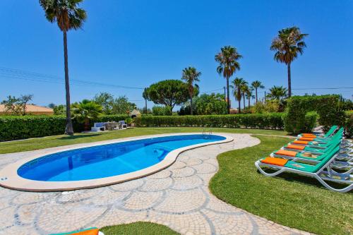 Villa Barreto by Villa Plus