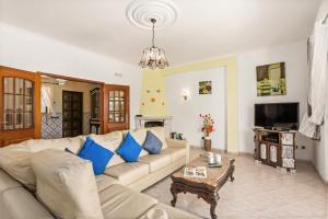 Villa Barreto by Villa Plus
