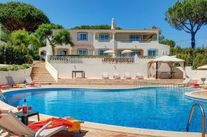 Villa Villa Beirais by Villa Plus  8135-144  Vale do Lobo Algarve