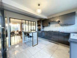 VILLA BELLA VISTA - Proche Rennes - Billard - Baby-foot