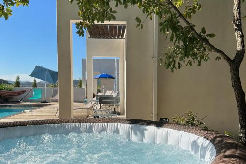 Villa Blanche, Contemporary, Cathars, Couiza, Carcassonne