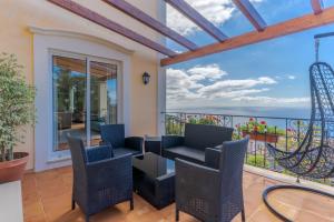 Villa Bougainvillea Palheiro Village by HR Madeira