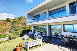 Villa Calcada with private pool by HR Madeira