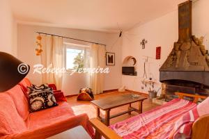 Villa Caramu - rustic 3 bedroom villa with private pool and great seaviews