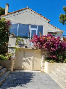 Villa Carry le Rouet 400m de la plage Tulièree