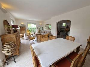 Villa Cavalaire-sur-Mer, 4 pièces, 8 personnes - FR-1-100-293