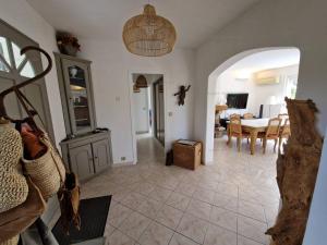 Villa Cavalaire-sur-Mer, 4 pièces, 8 personnes - FR-1-100-293