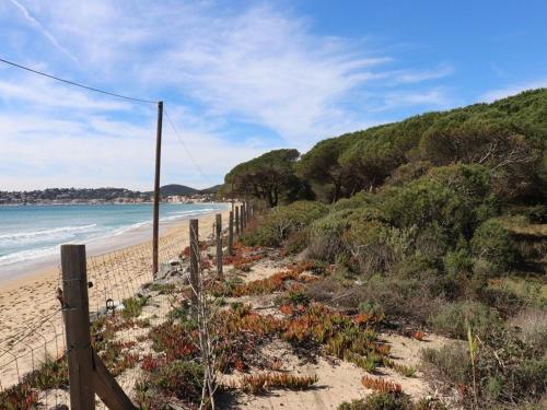Villa Cavalaire-sur-Mer, 5 pièces, 8 personnes - FR-1-100-209