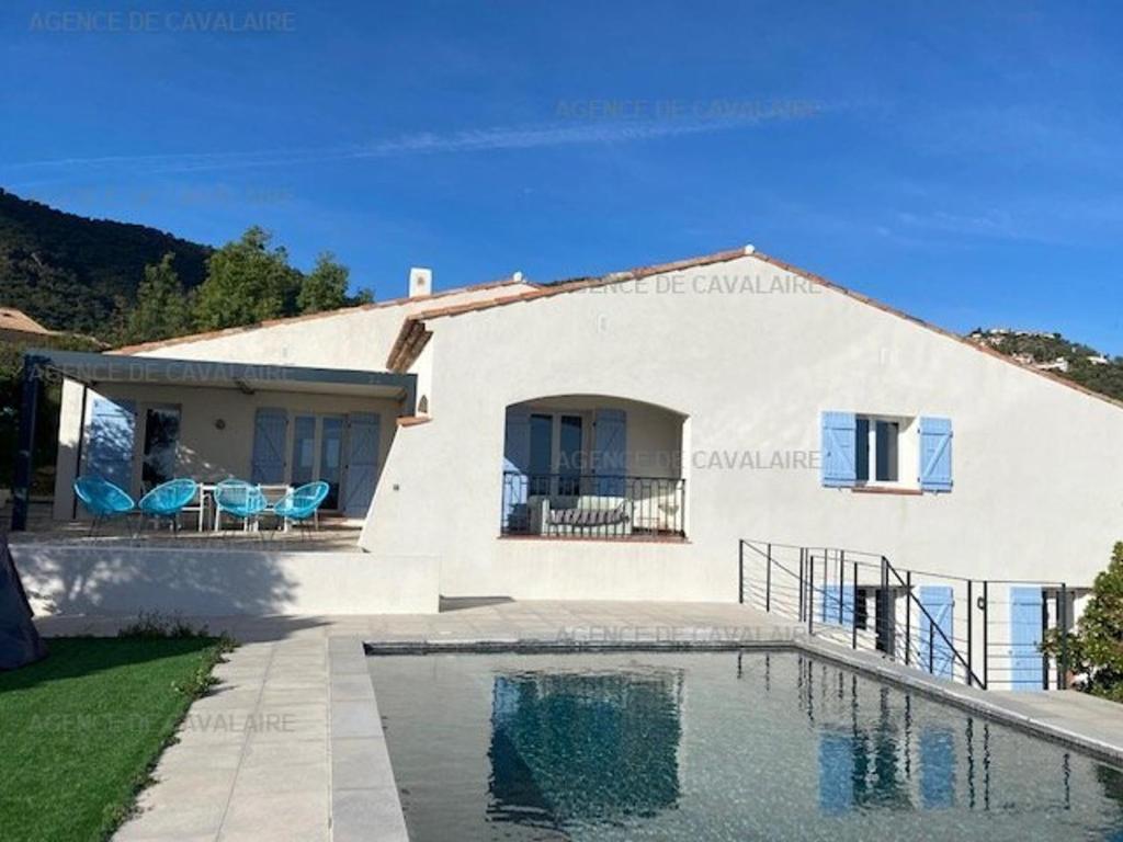 Villa Villa Cavalaire-sur-Mer, 5 pièces, 8 personnes - FR-1-100-291 264 avenue des Mouettes 83240 Cavalaire-sur-Mer