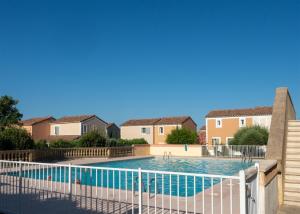 Villa Centre Uzes à Pieds avec piscine