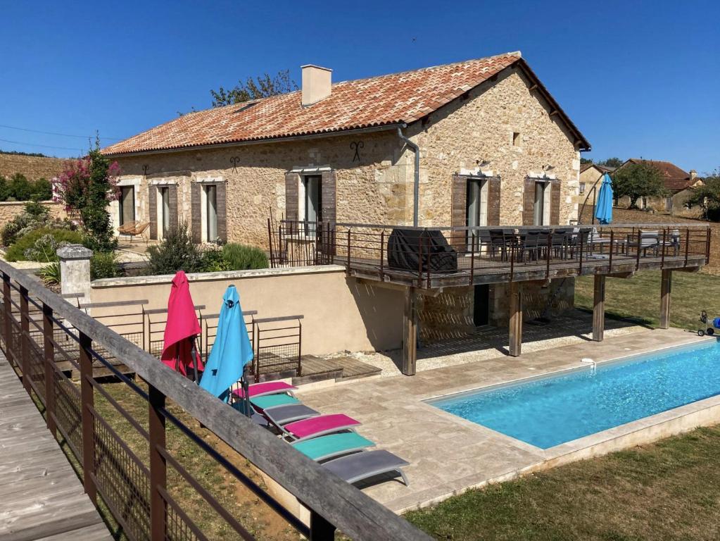 Villa Villa Charmante au Perigord 10p in Fouleix, Dord Route des Petits Bois, 777 24380 Fouleix