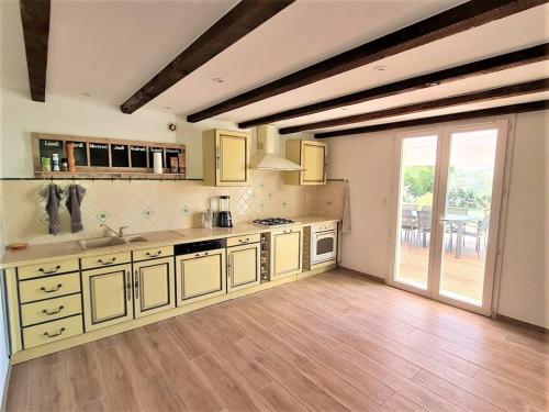 Villa Chauzon, 3 pièces, 6 personnes - FR-1-697-4