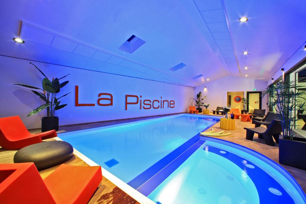 Villa climatisée avec vue panoramique et piscine sans vis à vis.